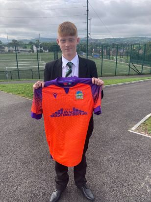 Jackson signs for Linfield Football Club