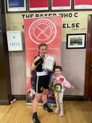 Hollie wins girls final at the Lough Championships